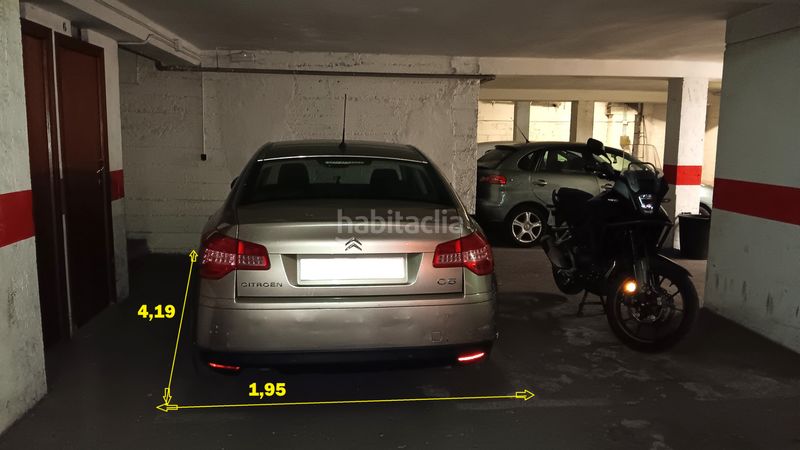 Foto c47a4ed0-935c-4f00-9eaa-8b5de03e6aca. Parking voiture dans calle del conde de la viñaza 11 dans Zaragoza