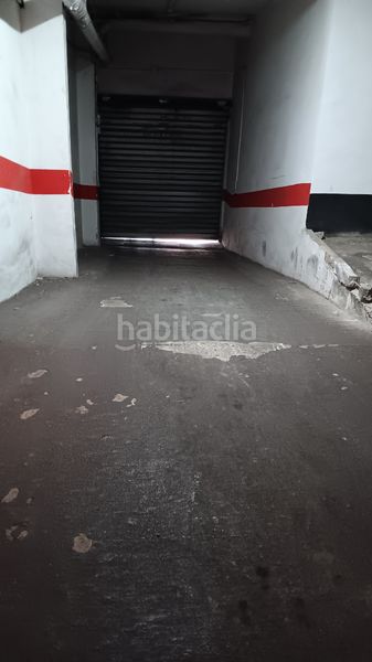Foto e105b365-a60e-4128-8f53-d37d85b81efa. Parking voiture dans calle del conde de la viñaza 11 dans Zaragoza