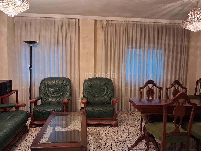 Foto 118271d9-4ce7-4770-a44f-3605b92aef54. Flat with heating in La Magdalena Zaragoza