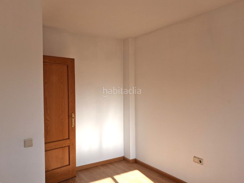 Foto 00b4f84f-6f17-457a-b733-f3138d37f7b9. Casa adossada amb calefacció aparcament a Osera de Ebro