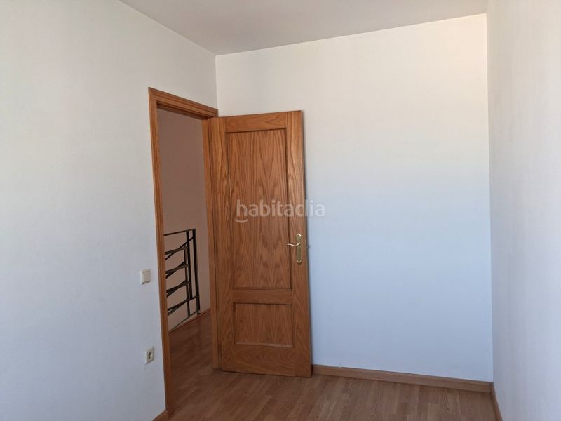 Foto 7e39e298-948e-4e26-82ea-574e7e785d7a. Casa adossada amb calefacció aparcament a Osera de Ebro