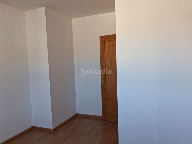 Foto 99baf385-c66a-4204-9e99-ceca646a0119. Casa adossada amb calefacció aparcament a Osera de Ebro