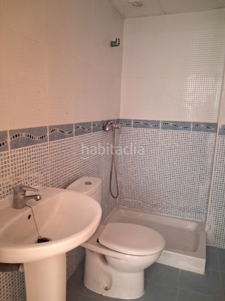Foto d7c42fa2-1578-4327-a182-f02a308402a7. Pis amb calefacció aparcament a Fuentes de Ebro