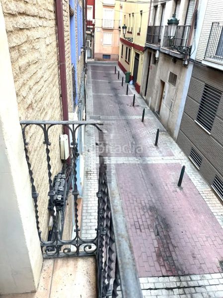 Foto 1dde46e2-e0f0-4ea2-a171-0b1d236e0f77. Estudi amb calefacció a La Magdalena Zaragoza