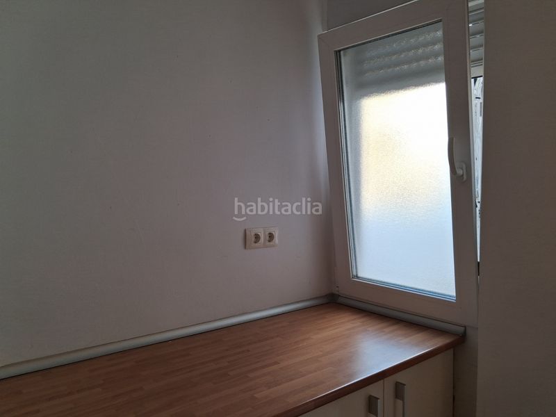 Foto ef15d4da-ebd3-419b-973f-f5ab3e33975a. Apartament amb calefacció a Las Delicias Zaragoza