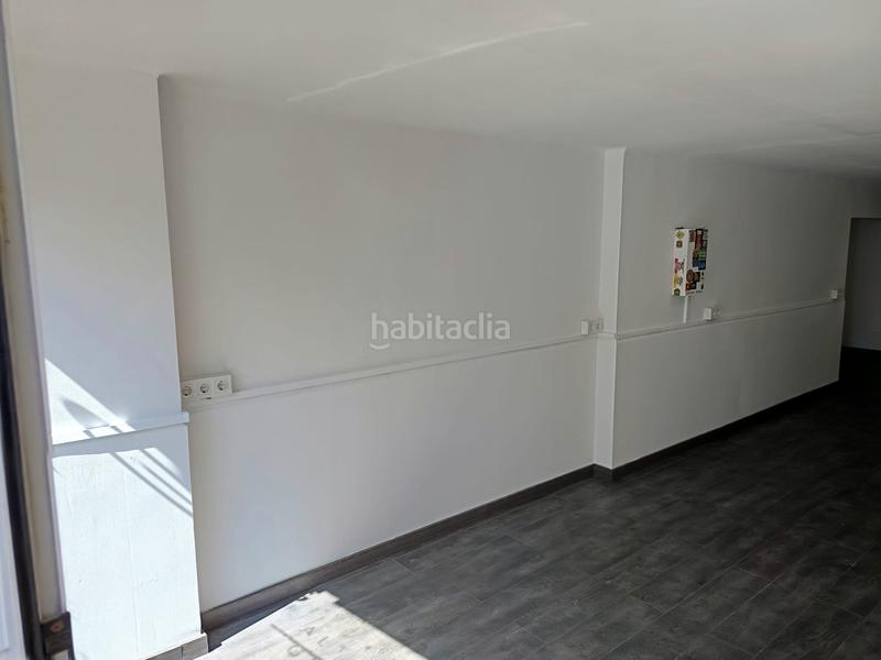 Foto 3827f828-4b69-4de9-b92f-9b01ee1fffe2. Geschäftsraum in carrer empar nadal 14 in Nucli Antic Cunit