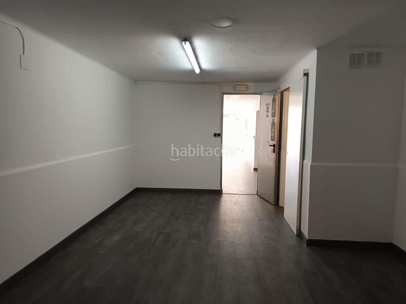 Foto 9615e4b1-0e0e-487f-a6e8-6b546aac5e87. Geschäftsraum in carrer empar nadal 14 in Nucli Antic Cunit