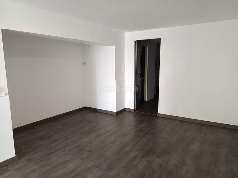 Foto a74f0764-a604-4f0e-b98c-609819141f1d. Geschäftsraum in carrer empar nadal 14 in Nucli Antic Cunit