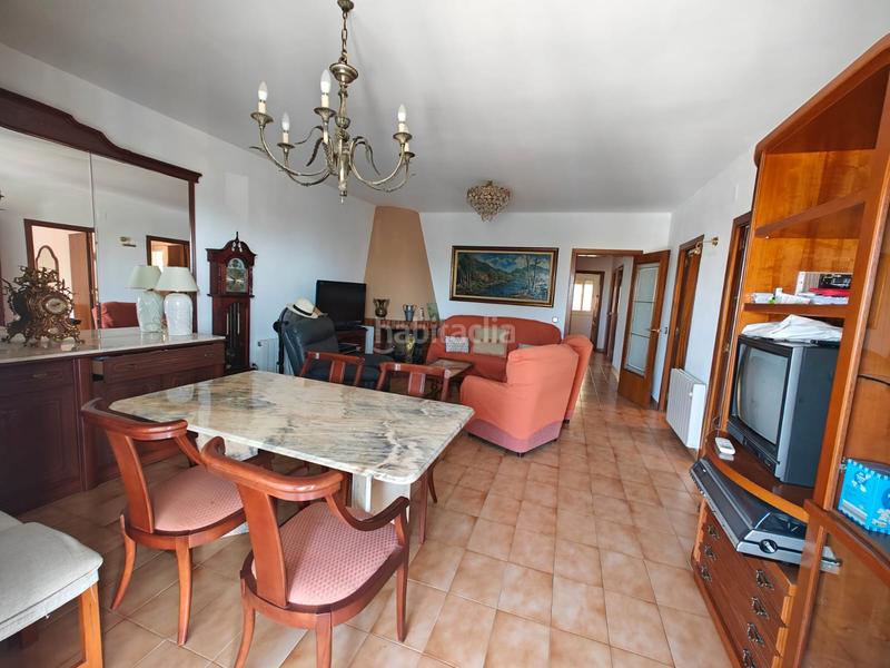 Foto 422a7999-f5e1-4aad-8afe-785c1129b918. Pis amb xemeneia a Nucli Antic Cunit