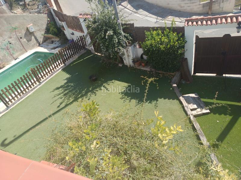 Foto 1e3ae03c-9926-4db6-8120-7db0ee8ac1ce. Casa amb xemeneia piscina a costa Cunit - els jardins - els rosers Cunit