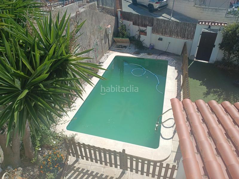 Foto af921e91-e0a7-4c36-bdd2-3125e8c18ee1. Casa amb xemeneia piscina a costa Cunit - els jardins - els rosers Cunit
