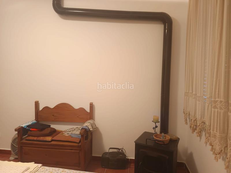 Foto c6040719-15d2-4616-b516-7a12ab461c10. Casa amb xemeneia piscina a costa Cunit - els jardins - els rosers Cunit