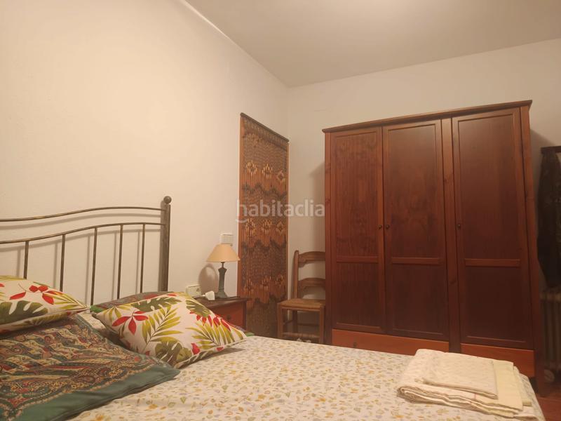 Foto e1e930a9-b92a-423e-b66a-e4f74839947e. Casa amb xemeneia piscina a costa Cunit - els jardins - els rosers Cunit