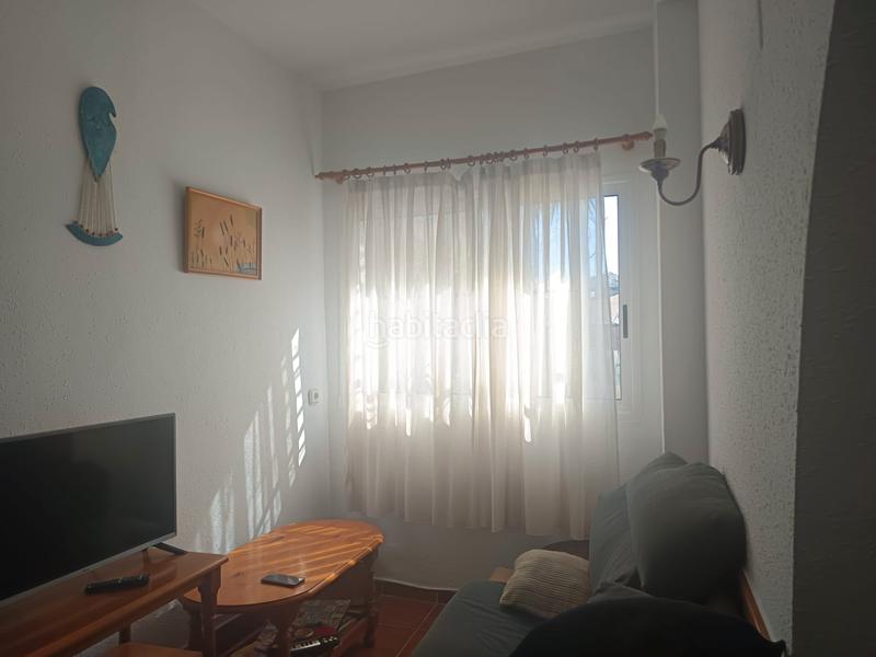 Foto f33d59dd-ef1d-47ae-b897-39e39ce15a56. Casa amb xemeneia piscina a costa Cunit - els jardins - els rosers Cunit