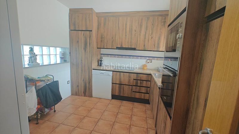 Foto 4d7a8e5f-afc1-4f62-8aec-b637fd1e8de6. Casa amb aparcament a costa Cunit - els jardins - els rosers Cunit