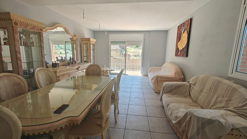 Foto 37783580-f37b-4247-98b5-20bab1a3c3bc. Chalet espectacular casa independiente con piscina, aerotermia y 665 m² de parcela en Castellet i la Gornal