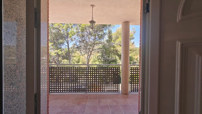 Foto 5f7b5262-0eb3-4cbc-b5c7-e658507aa390. Chalet espectacular casa independiente con piscina, aerotermia y 665 m² de parcela en Castellet i la Gornal