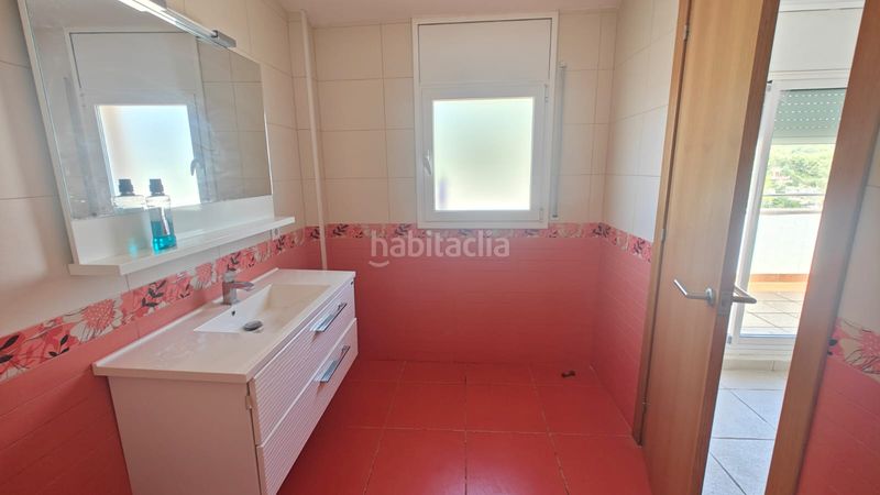 Foto 9314a998-3890-4c8b-a5dc-764f98b33d05. Chalet espectacular casa independiente con piscina, aerotermia y 665 m² de parcela en Castellet i la Gornal