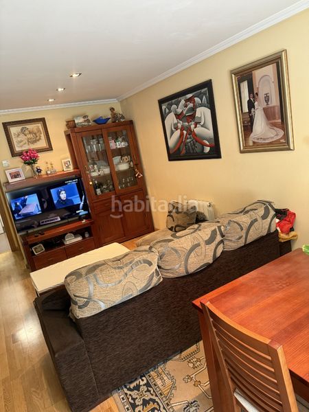 Foto 1ca3fbfc-80d1-4fa1-8586-dd38f54c63b8. Casa adossada amb calefacció aparcament a Tremañes Gijón