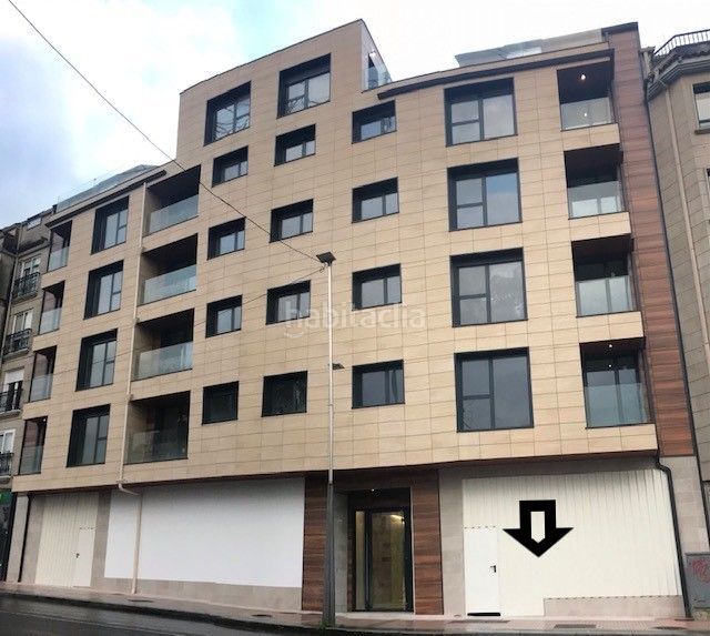 Foto 5d6ea8a0-9ae5-4ad9-94f8-ef817f9ada04. Local comercial a Zona Fernández Labreda Pontevedra