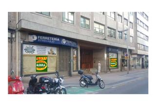 Location Local commercial à Rúa echegaray 35. Amplio bajo comercial en alquiler calle echegaray