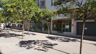 Local commercial à Praza san xosé 2. Local comercial en venta en zona plaza de san josé centro de pon