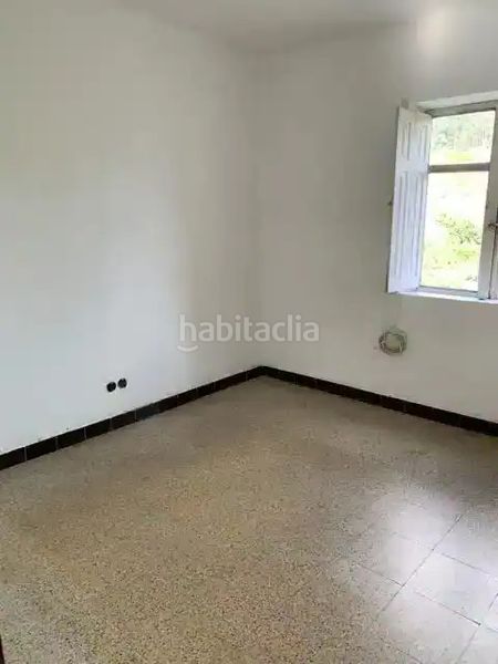 Foto 4a822890-5ef6-448e-8766-35ded43d111a. Casa amb calefacció aparcament a Zona Fernández Labreda Pontevedra