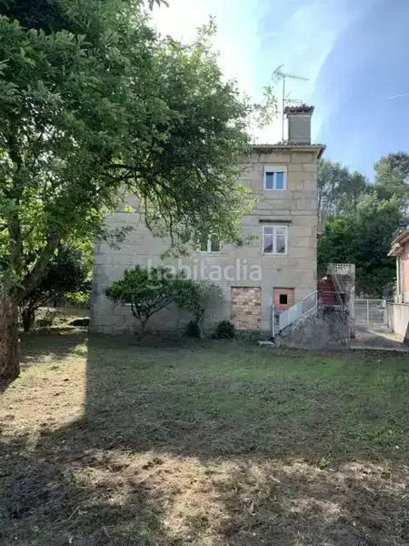 Foto 56a125ed-5e19-49bb-9fda-20ab4e7a31be. Casa amb calefacció aparcament a Zona Fernández Labreda Pontevedra