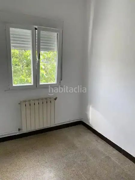 Foto eac464b0-ef56-4c4c-a006-67743463772d. Casa amb calefacció aparcament a Zona Fernández Labreda Pontevedra