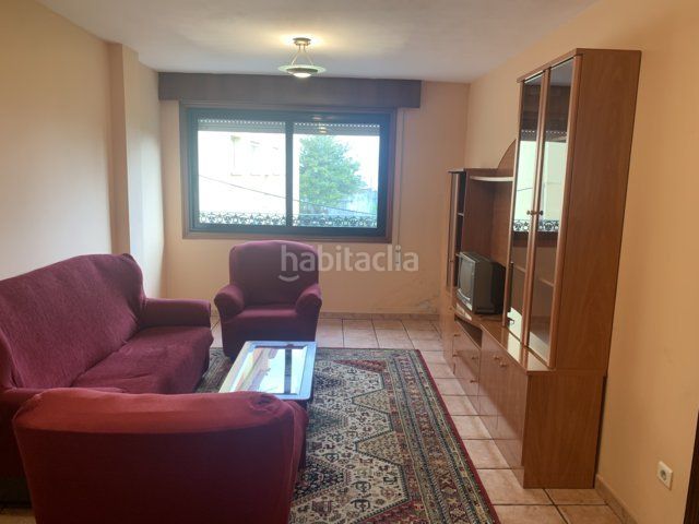 Foto 358864a4-8339-4712-89cc-53100809f5bb. Apartament amb aparcament a Marín