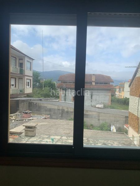 Foto 4c07f0fa-2cfd-456b-80a1-050c87a604e7. Apartament amb aparcament a Marín