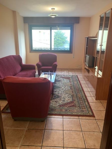 Foto 5318b683-d388-4a25-9f20-051ce5d2ff47. Apartament amb aparcament a Marín