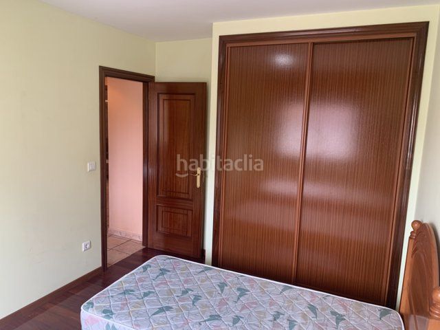 Foto ccdeb370-ec79-45dc-98e6-61c2acaf6bf0. Apartament amb aparcament a Marín