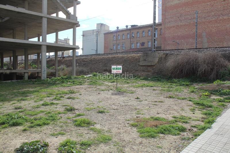 Foto bdaf1e89-1672-44d0-af53-e7a29971f797. Terreny residencial a calle valcarca 8 a Binéfar