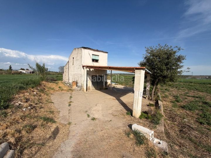 Foto d2efe43f-3b55-4594-838a-fe1e5c0fd1ae. Finca rústica a Binéfar