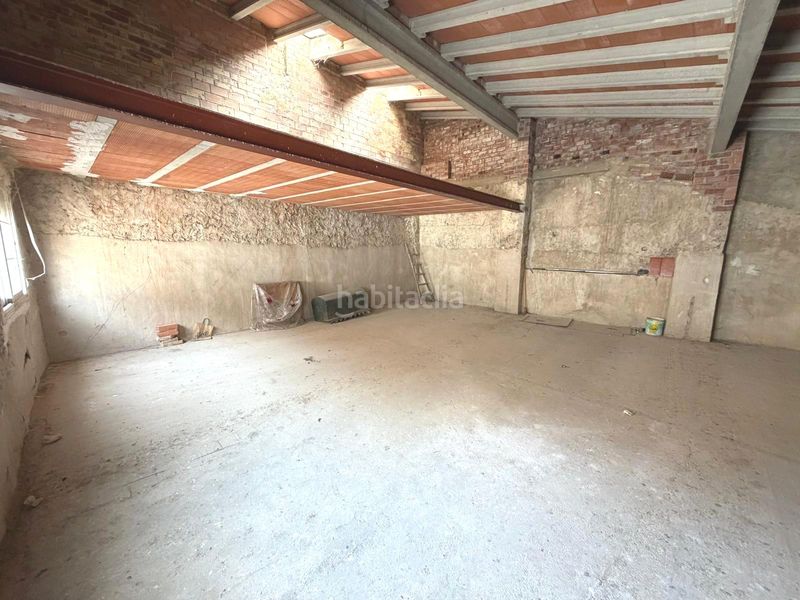 Foto 7750f483-0c56-442b-bb9c-2dc1df385d32. Masia a avenida general coll 7 a Alcampell