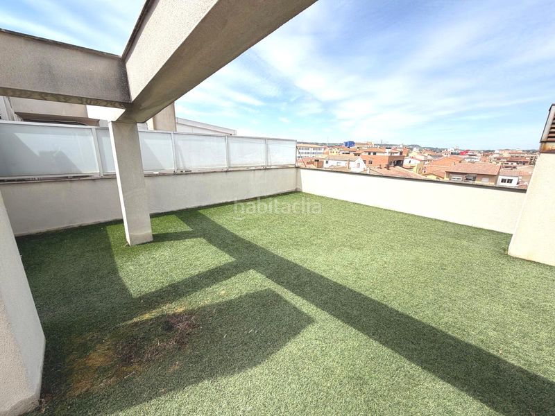 Foto 0d5cf0f2-941c-4b64-8193-f58759d59285. Ático ¡¡ gran atico con terraza en binefar !! en Binéfar
