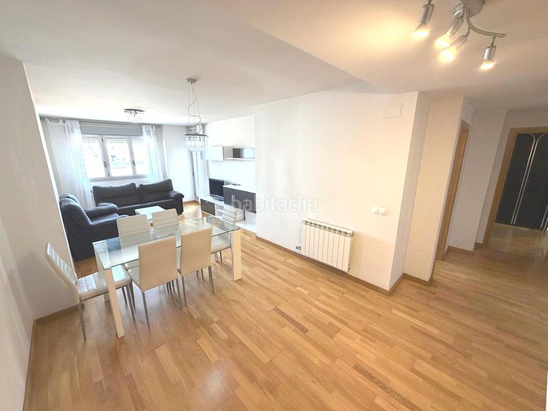 Foto a067c99e-83f9-483d-9f9d-1cdd863ca589. Ático ¡¡ gran atico con terraza en binefar !! en Binéfar
