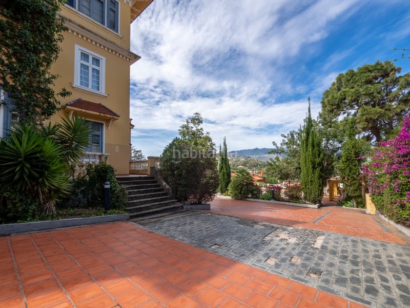 Foto 51bbdba1-5cd9-48c9-b30e-4738e8f97f7d. Xalet amb xemeneia aparcament piscina a Monte Lentiscal - Las Meleguinas Santa Brígida