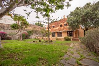Chalet  Calle los lagares. Venta chalet independiente sobre parcela de 1253m2 con posibilid