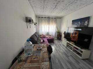 Appartement  Carrer de llobet i vall-llosera. Oportunidad piso en venta con inquilino en el guinardó (alquilad