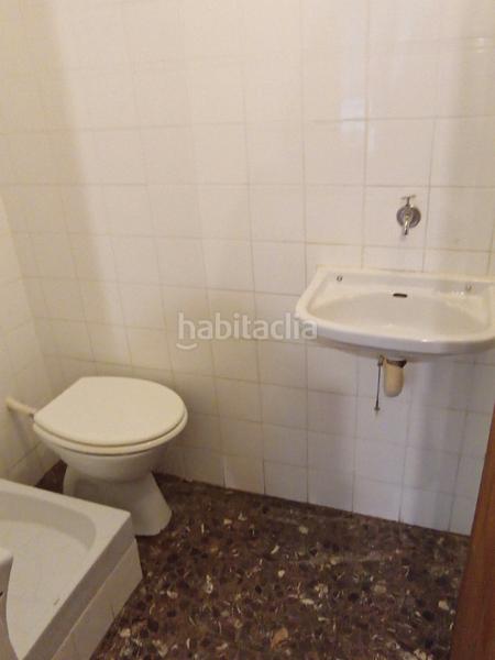 Foto 0b4fe85e-35ba-46ea-920f-3c151d0fd62c. Lloguer local comercial a El Poble Sec - Parc de Montjuïc Barcelona