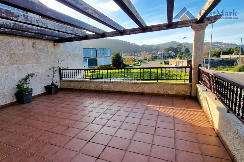 Foto 143232ba-186d-4a9a-b995-89320e9058e8. Chalet with heating parking in Baiona