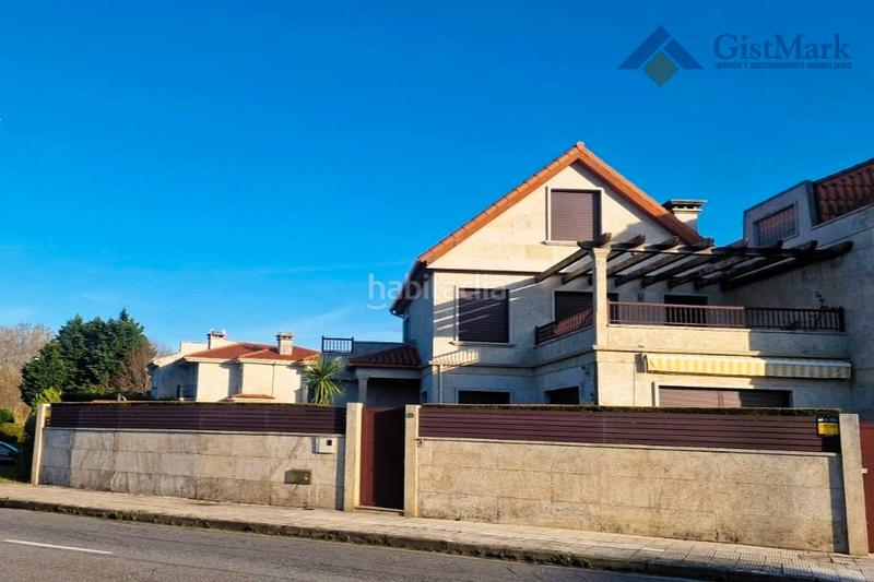 Foto 7eee38fe-e190-46b0-8afa-4b56497e677e. Chalet with heating parking in Baiona