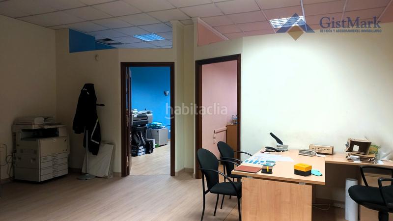Foto b5f2b8ff-b750-4b3f-9d06-38688027e014. Business premise in pi y margall 8 in Casco Vello Vigo