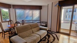 Piso  Avenida de castrelos. Piso reformado de 3 dormitorios junto a plaza amrica y castrelo