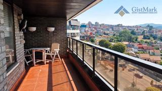 Piso en Rúa zamora 51. Piso grande en gran vía