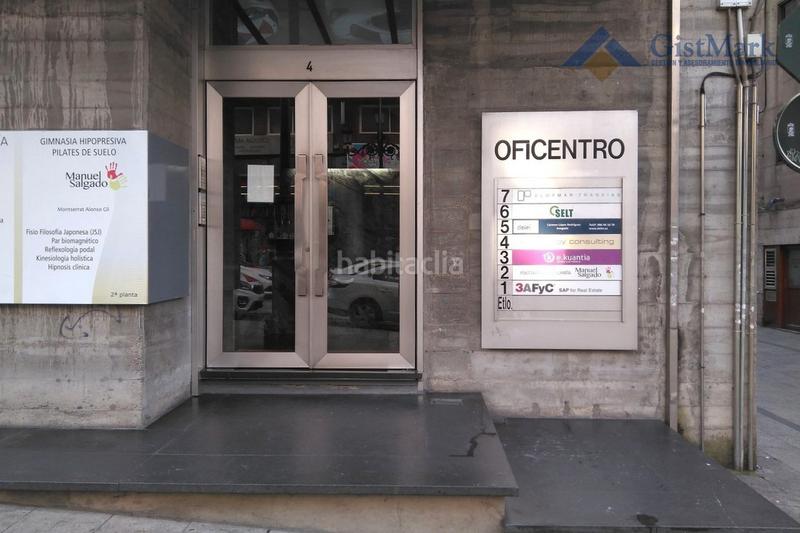 Foto 0864cef9-be33-4684-93fc-ba3d47a2d1c7. Alquiler oficina  en centro financiero y comercial en Vigo