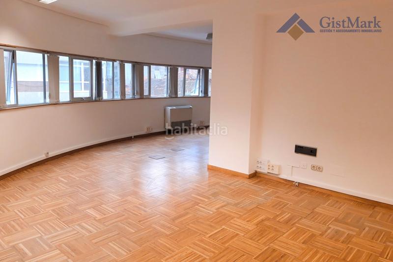 Foto b1791588-ea36-435b-bd1a-e6a526a83612. Miete büro mit heizung in Centro - Areal Vigo