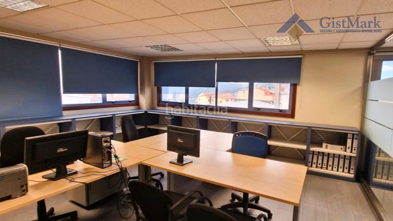 Foto 46fa9429-f4dd-42c8-b87d-b7398d3f919e. Lloguer nau industrial a avenida de peinador 11 a Mos